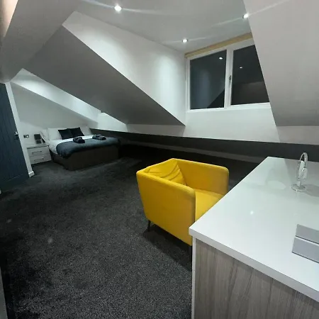 Apartment Two Bedroom Flat By Brookland Serviced Short Lets Leeds With Free Wifi